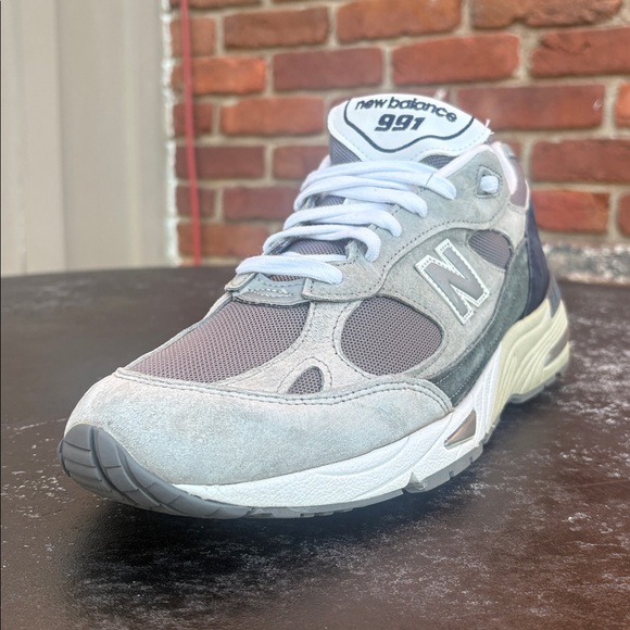 New Balance 991 Men’s White and Gray Sneakers size 11 made in England - Picture 3 of 10